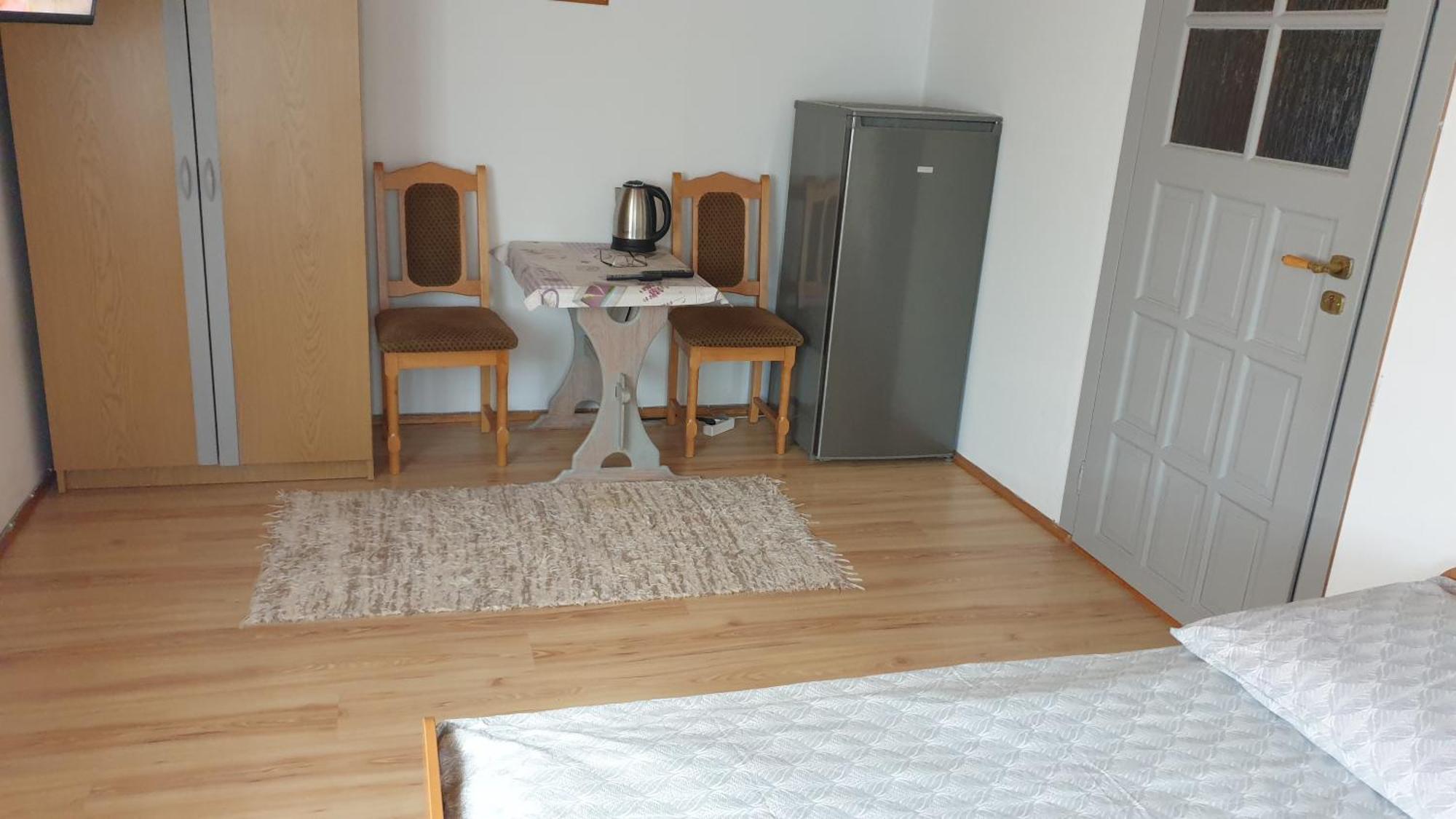 "Jutrzenka" Apartment Bialowieza Luaran gambar