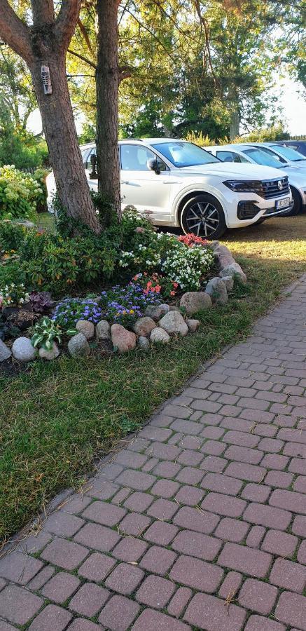 "Jutrzenka" Apartment Bialowieza Luaran gambar
